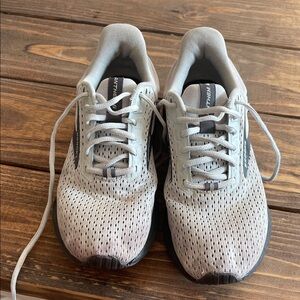 Men’s Brooks Anthem 6